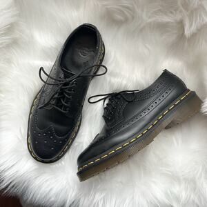 Dr. Martens 3989 Black Smooth Shoes